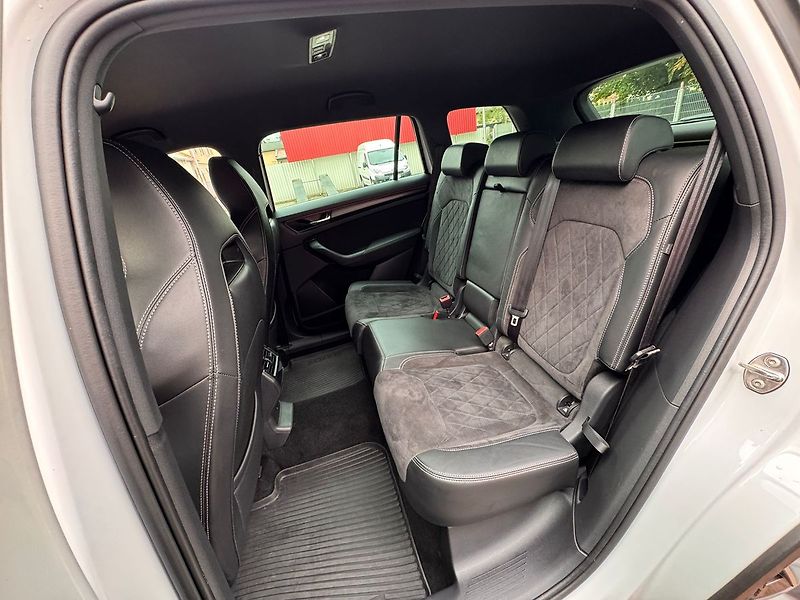 Škoda Kodiaq 2.0 TDi Sportline 4x4 DSG, ČR - fotka 14 z 32