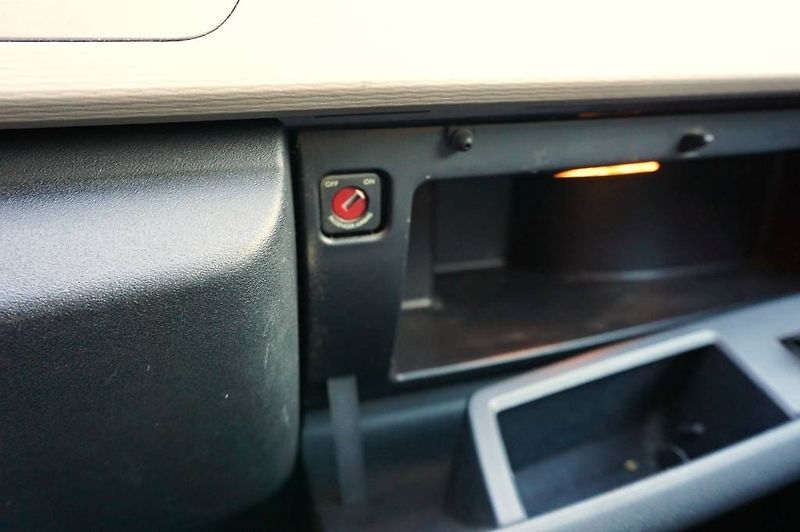 Citroën C4 Picasso (2012) EXCLUSIVE 2,0 HDI 120 kW - fotka 34 z 38