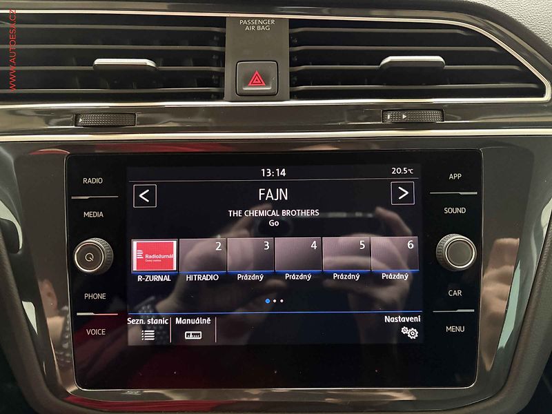 Volkswagen Tiguan (2019) 1.5 TSi, ČR, LED, autoAC - fotka 11 z 16
