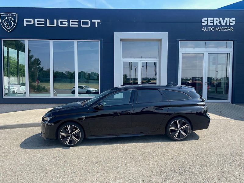 Peugeot 308 (2024) GT 1,2 PureTech 130k EAT8 - fotka 4 z 7