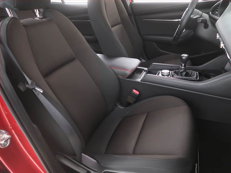 Mazda 3 (2019) 2.0 Skyactiv-G - fotka 9 z 20