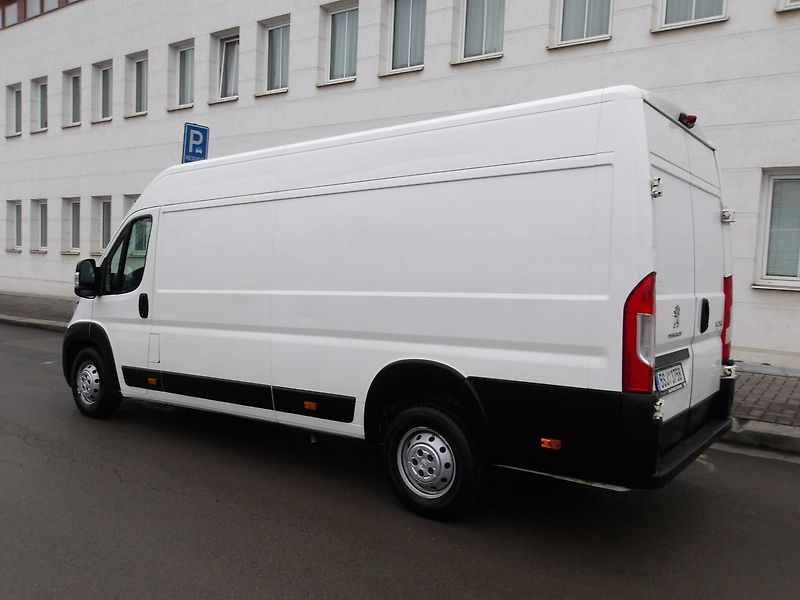 Fiat Ducato 2,2HDi 121kW ! PO ROZVODECH !! - fotka 5 z 35