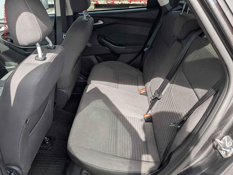 Ford Focus (2018) 1.6TDCi, 2.maj,ČR, Titanium - fotka 10 z 17