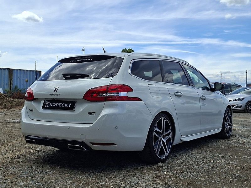 Peugeot 308 SW GT 1,6 THP 205k M6 - fotka 3 z 29