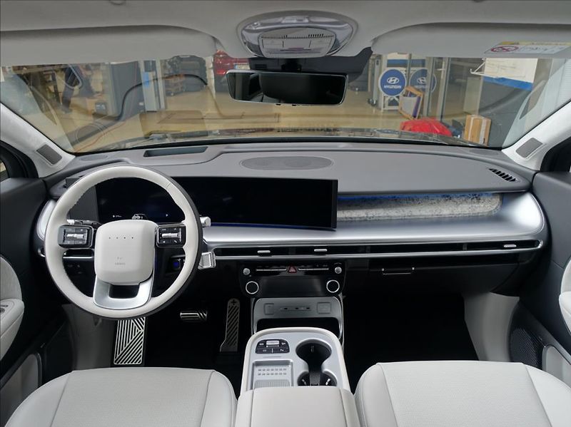 Hyundai Ioniq 9 4x4 7M  Performance Caligraphy - fotka 13 z 27