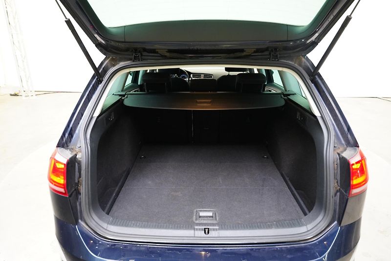 Volkswagen Golf - fotka 22 z 22