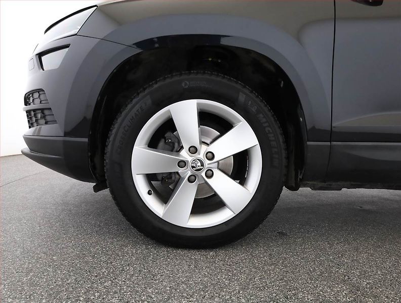Škoda Karoq (2021) Style 2.0 TDI, Automat - fotka 18 z 18