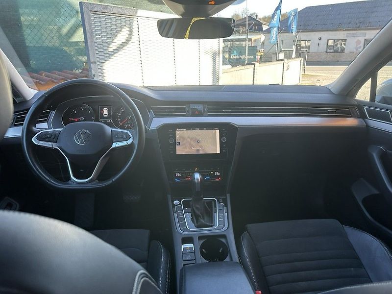 Volkswagen Passat 2.0 TDi 110kW serviska - fotka 12 z 28