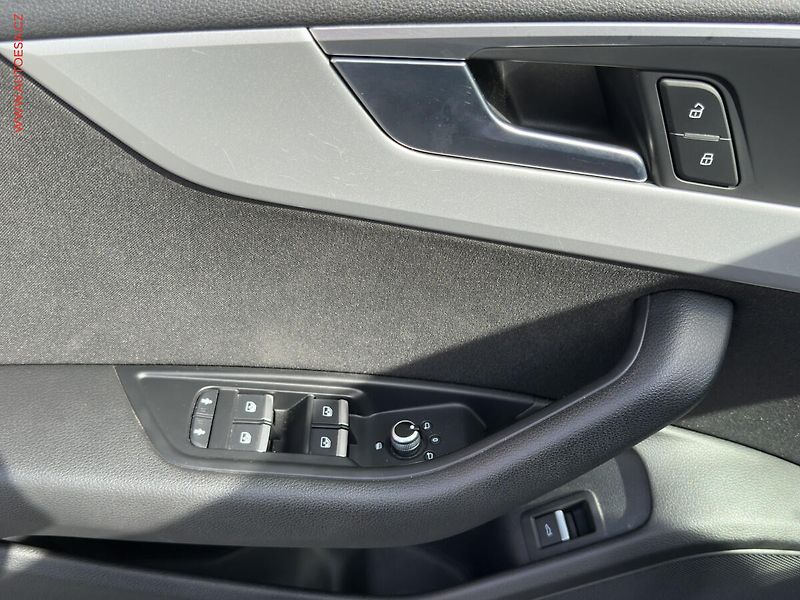 Audi A4 (2017) 2.0TDi, ČR, AC, výhřev sed. - fotka 11 z 21