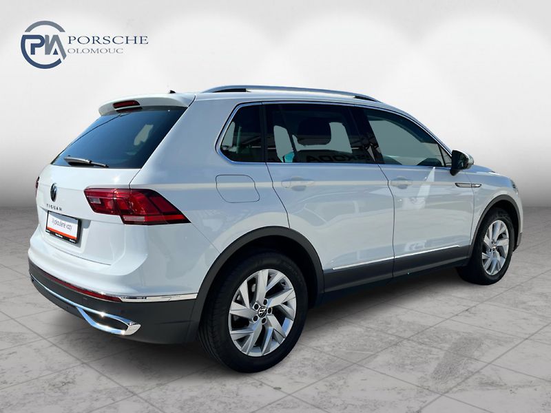 Volkswagen Tiguan 2.0TDI 110kW DSG Business Prem - fotka 2 z 30
