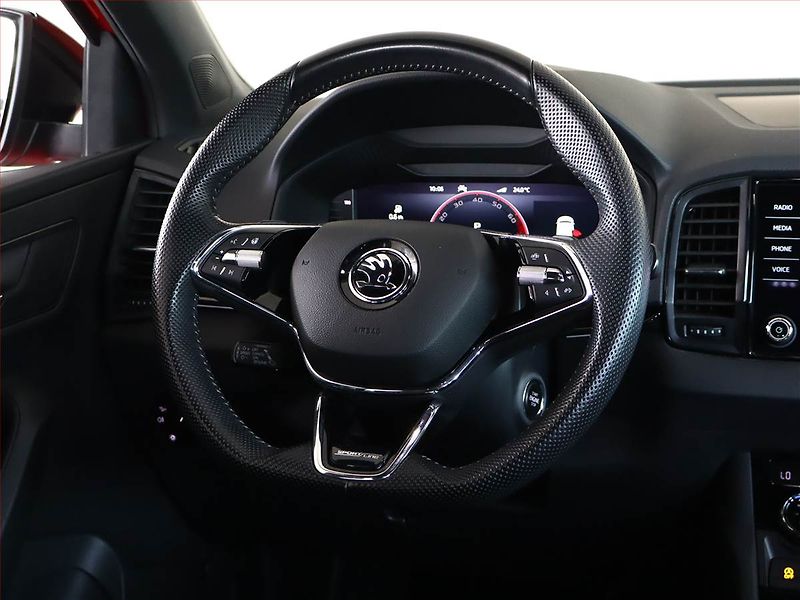 Škoda Karoq (2023) Sportline 1.5 TSI - fotka 14 z 22
