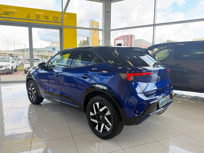 Opel Mokka GS Hybrid 1.2T 107kW eDCT6 - fotka 6 z 25