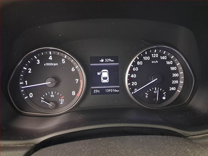 Hyundai i30 (2019) 1.4 T-GDI, Serv.kniha - fotka 11 z 20
