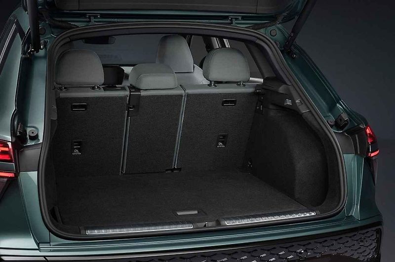 Audi Q3 je velmi schopné SUV pro menší rodiny.