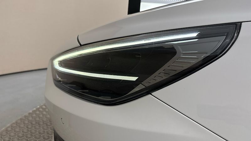 Hyundai i30 1.0 T-GDI Smart Kombi - fotka 17 z 27