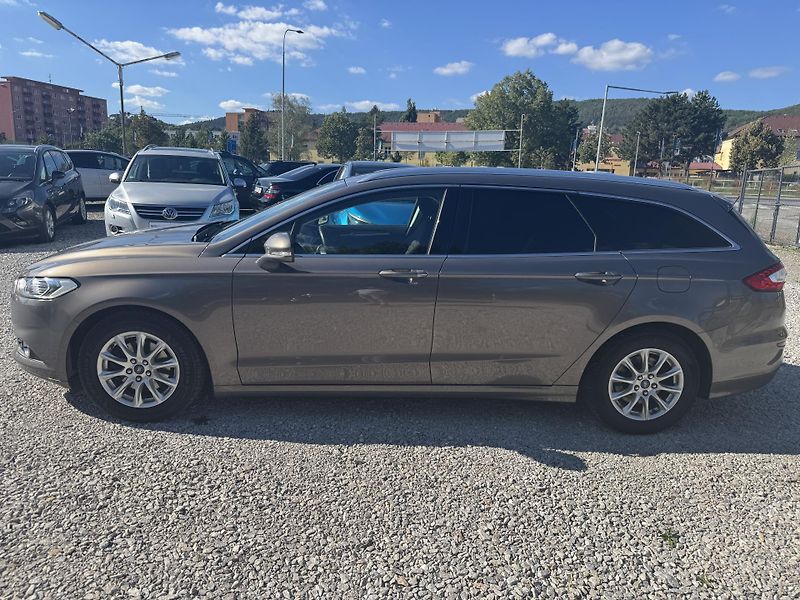 Ford Mondeo (2015) 1.5(118KW) 1MAJITEL,SERVISKA - fotka 8 z 45