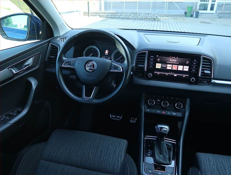 Škoda Karoq (2020) 1.5 TSI, Automat, Serv.kniha - fotka 7 z 19