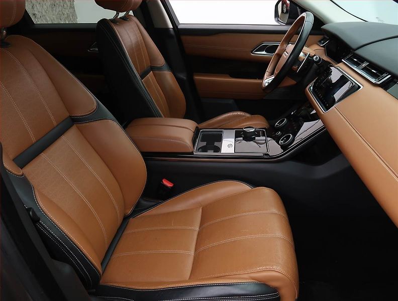 Land Rover Range Rover Velar (2017) D300 - fotka 8 z 20