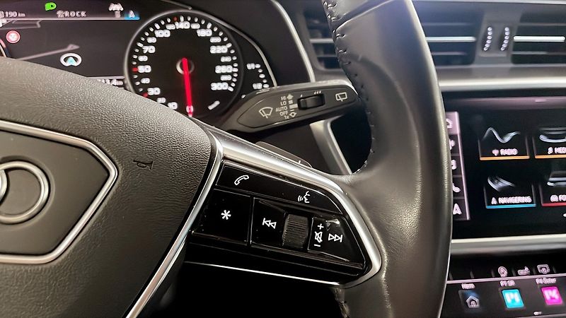 Audi A6 45TFSI quattro NezTop Taž - fotka 18 z 22