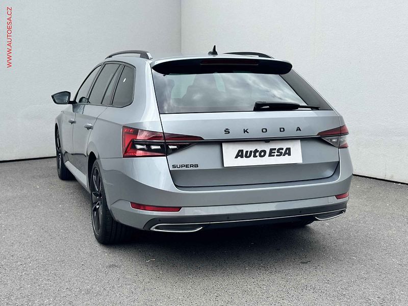 Škoda Superb (2021) 2.0 TDi, ČR, SportLine, DSG - fotka 6 z 18