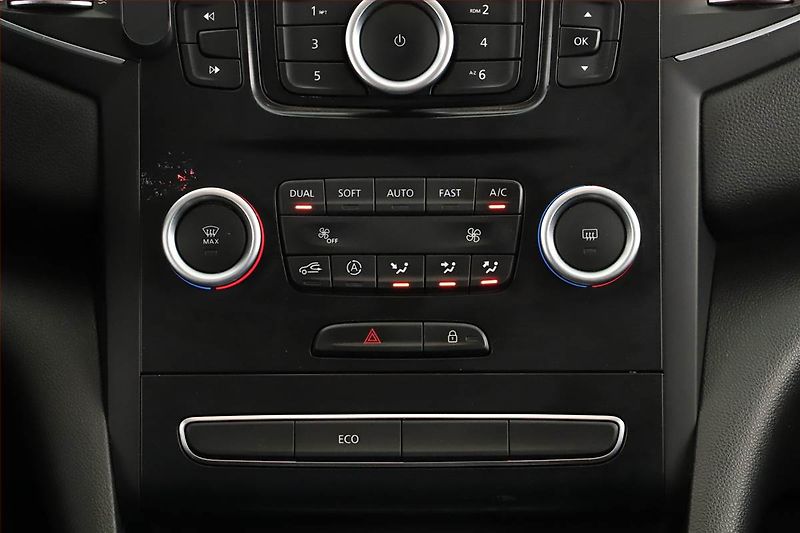 Renault Mégane (2016) 1.6 SCe, LPG, Tempomat - fotka 13 z 15