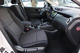 Nissan Qashqai (2017) 1.2 DIG-T, ČR,1.maj - náhled 9