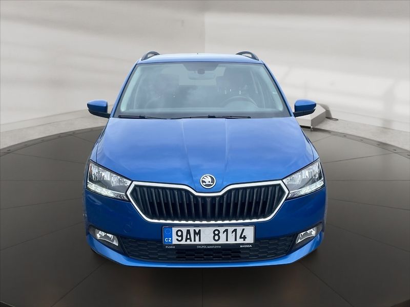 Škoda Fabia 1,0 TSI Ambition - fotka 2 z 11