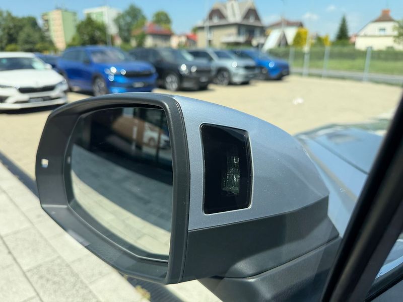 Audi Q7 55 TFSI e 280 Tiptronic Quattr - fotka 5 z 30
