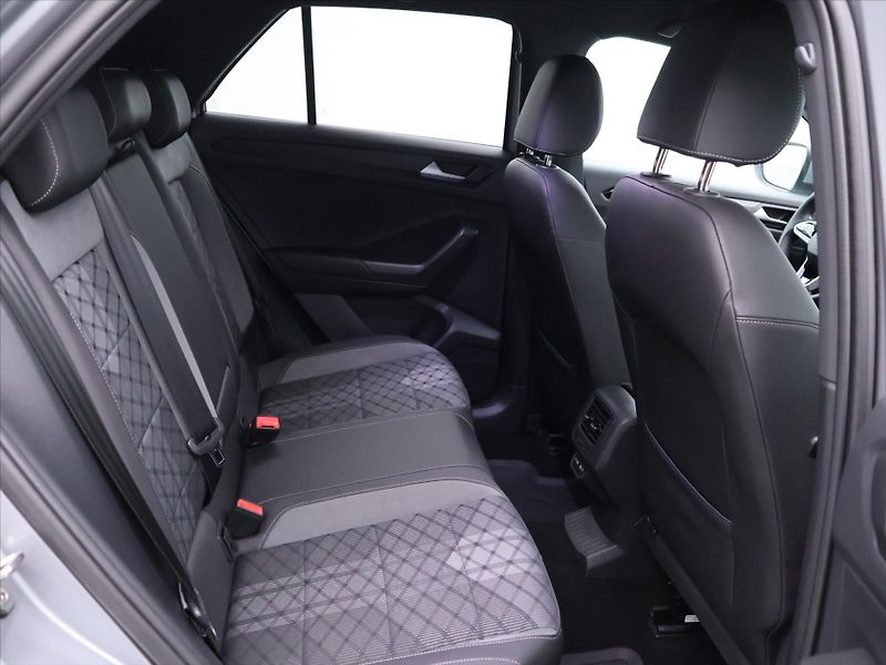 Volkswagen T-Roc 2,0 TDI DSG 4Motion R-line LED - fotka 13 z 35