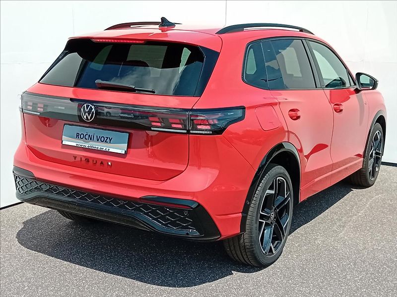 Volkswagen Tiguan 2,0 TDi 142kW 7DSG 4Motion R-L - fotka 2 z 39