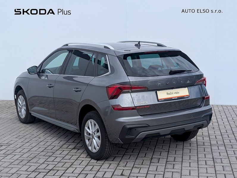 Škoda Kamiq (2025) 1,0 TSI / 85 kW DSG Top Select - fotka 28 z 30
