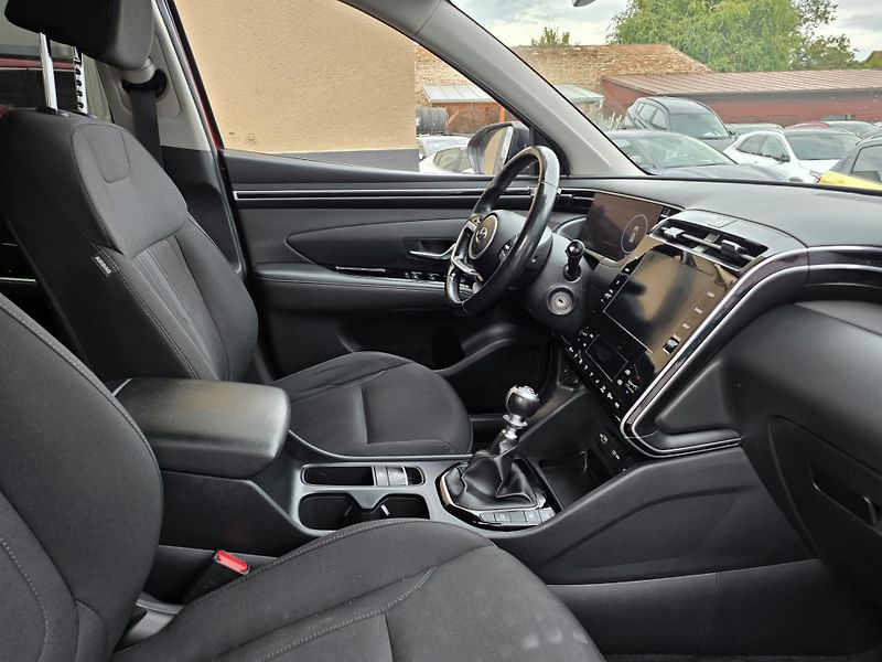Hyundai Tucson 1.6-1.MAJITEL-DPH-V ZÁRUCE - fotka 21 z 22