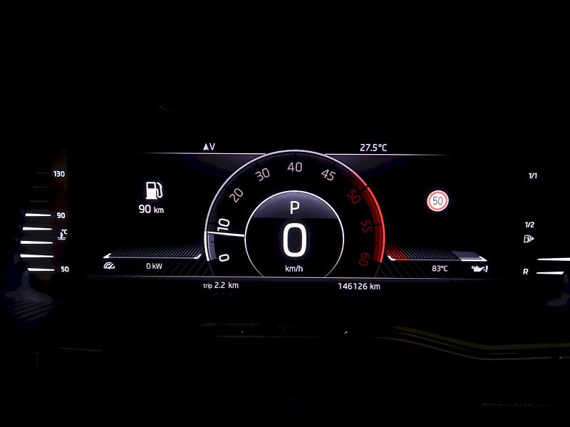 Škoda Superb (2019) STYLE 2.0TDI 140KW 4x4 DSG LED - fotka 21 z 47