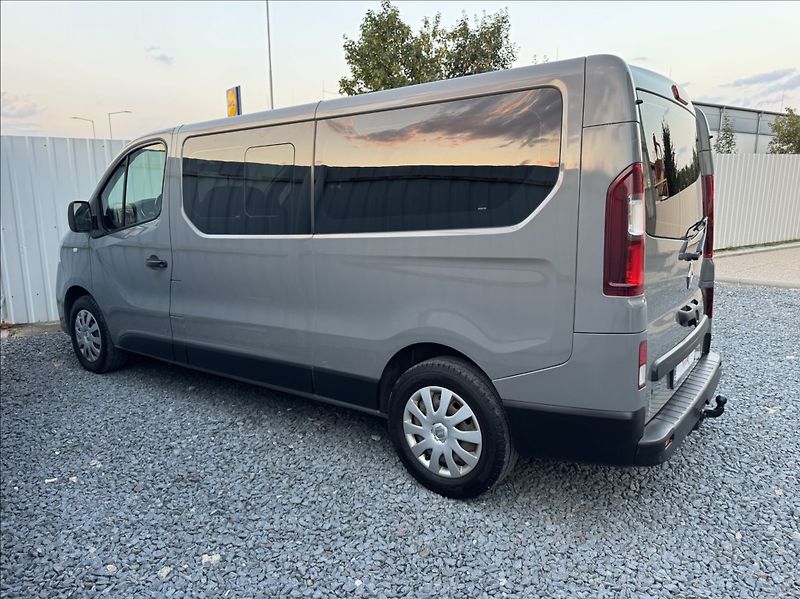 Renault Trafic 1,6 DCi 8míst WEBASTO tažné ČR - fotka 10 z 50