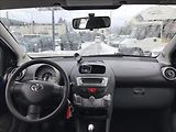 Toyota Aygo 1,0 - náhled 13