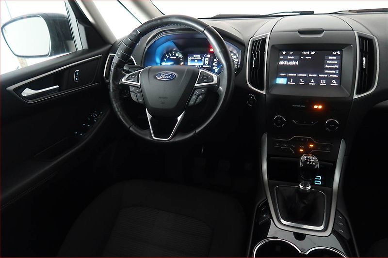 Ford Galaxy (2016) 2.0 TDCi, Serv.kniha, Navi - fotka 7 z 19