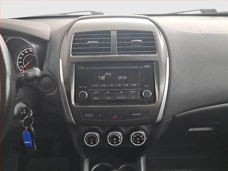 Mitsubishi ASX (2014) Invite 1.6 MIVEC, ČR,1.maj - fotka 12 z 17