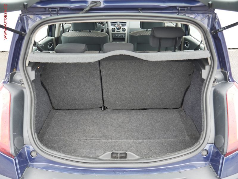 Renault Mégane (2004) 1.4 16V, STK4/28 - fotka 7 z 17