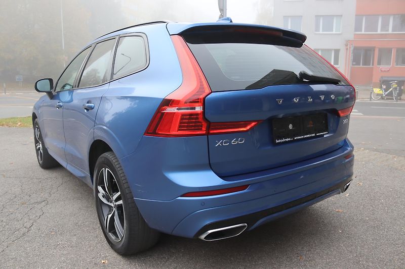 Volvo XC60 VOLVO XC60 T8 TWIN ENGINE R-DE - fotka 7 z 35
