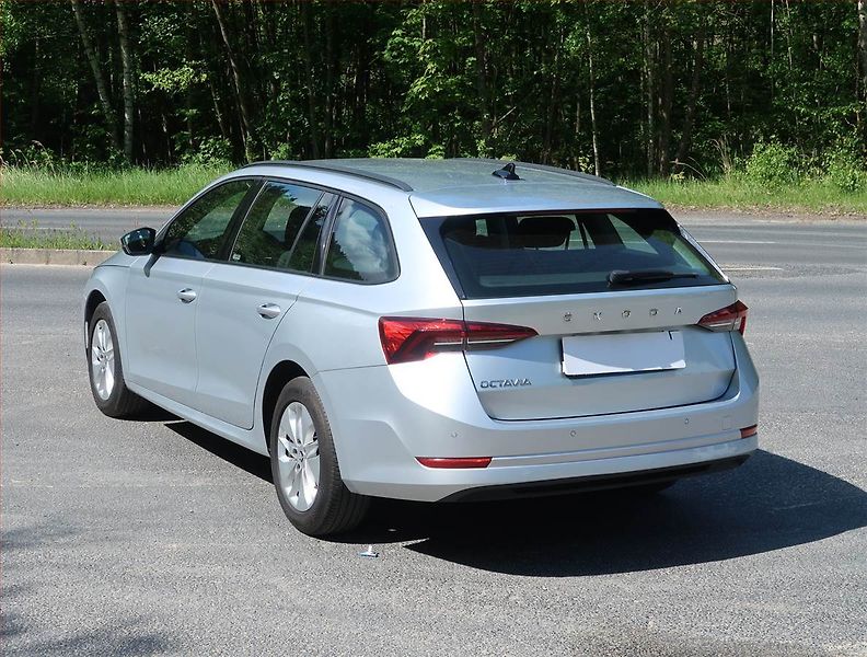 Škoda Octavia (2021) 2.0 TDI, Serv.kniha, Tempomat - fotka 4 z 14