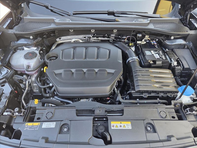 Cupra Formentor 2,0 TSi DSG 4x4 Tažné z. Záruk - fotka 22 z 24