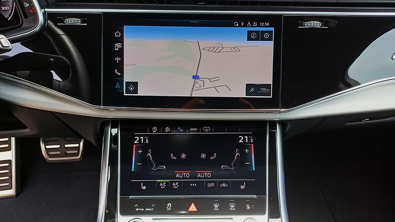 Audi Q7 S-LINE 3.0TDI WEBASTO B&O 1ČR  - fotka 30 z 44