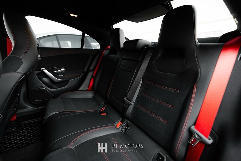 Mercedes-Benz CLA (2022) 35 AMG 4MATIC EDITION 55 - fotka 27 z 30
