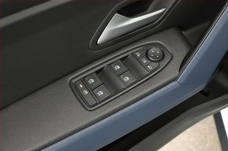 Dacia Duster (2025) Journey 1.6 Hybrid - fotka 9 z 20