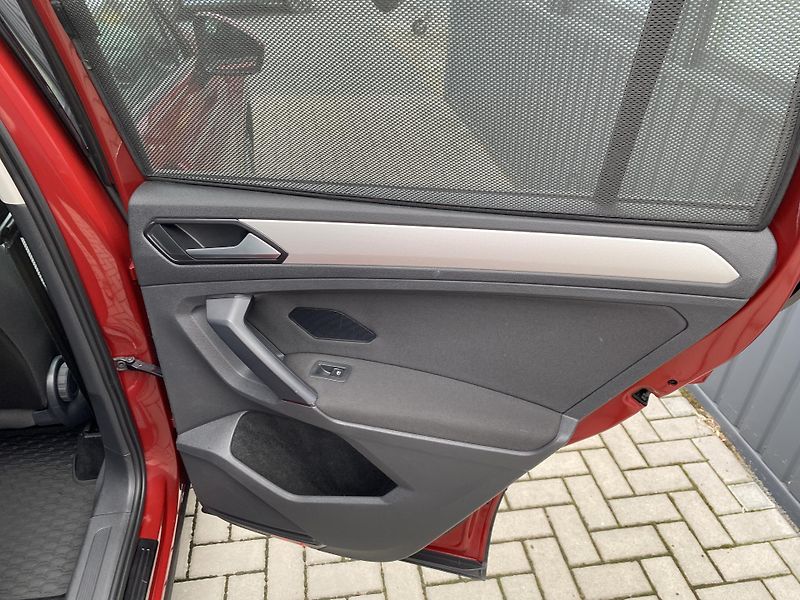 Volkswagen Tiguan 1.4 TSI 110kW - 1xMAJ. - LED - fotka 36 z 44
