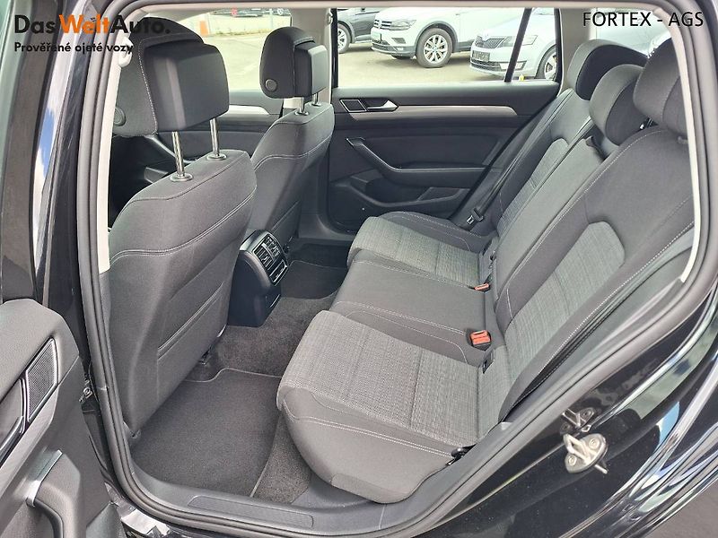 Volkswagen Passat (2022) Variant, 2.0 TDI,110kW,Busines - fotka 13 z 27