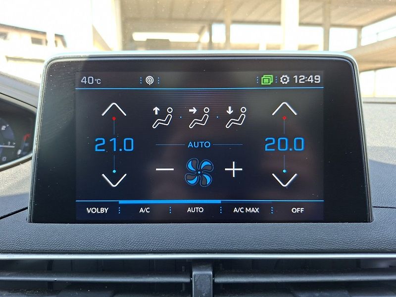 Peugeot 5008 ALLURE 1.5 BHDi 130k M6 - fotka 24 z 30