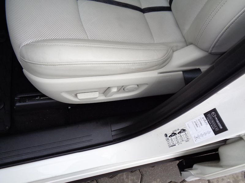 Mazda CX-60 3,3D AT,4x4,Taku,Po/So/Sa,TZ - fotka 28 z 39