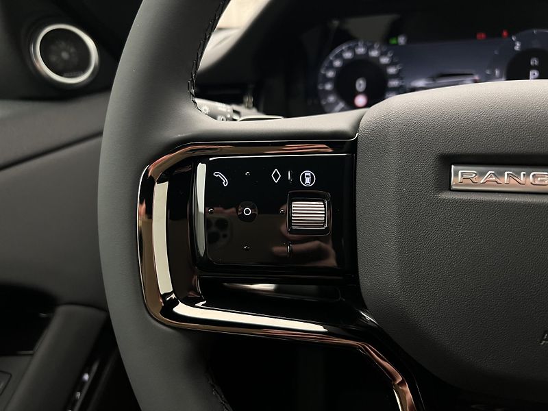 Land Rover Range Rover Evoque D200 DYNAMIC SE REZERVACE - fotka 28 z 49