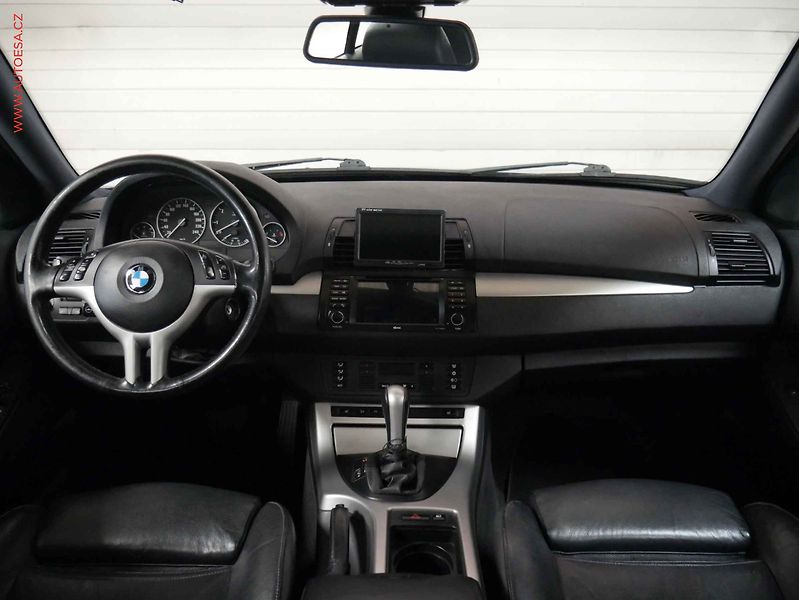 BMW X5 (2003) 3.0 xd xD, AT, xenon, kůže - fotka 8 z 21